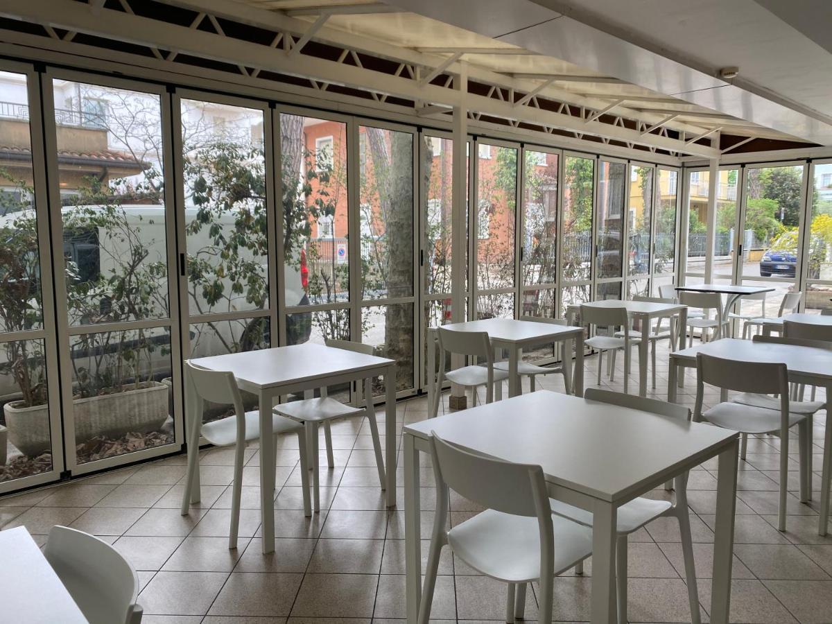 Hotel Modenese Ριτσιόνε Εξωτερικό φωτογραφία