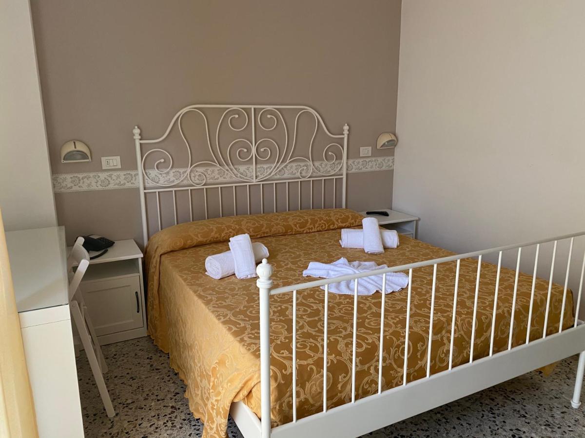 Hotel Modenese Ριτσιόνε Εξωτερικό φωτογραφία