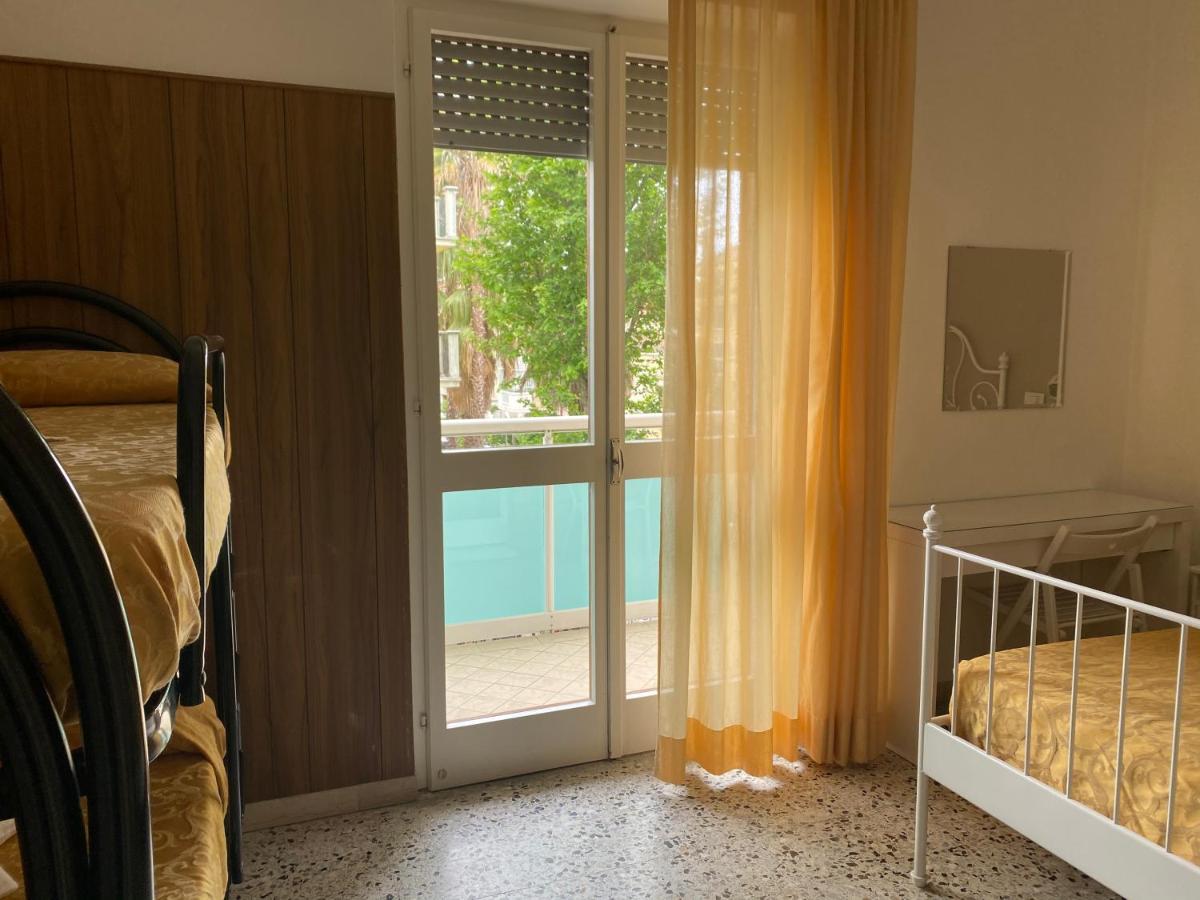Hotel Modenese Ριτσιόνε Εξωτερικό φωτογραφία