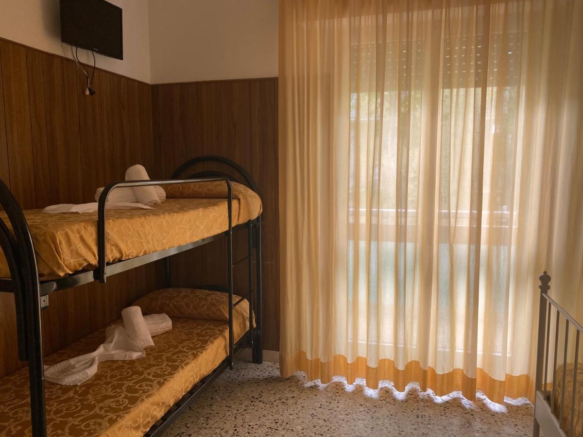 Hotel Modenese Ριτσιόνε Εξωτερικό φωτογραφία
