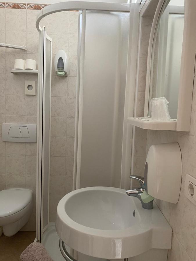 Hotel Modenese Ριτσιόνε Εξωτερικό φωτογραφία