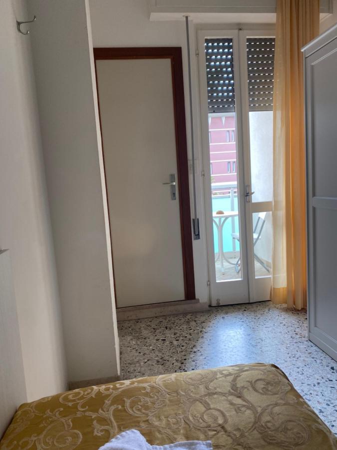 Hotel Modenese Ριτσιόνε Εξωτερικό φωτογραφία
